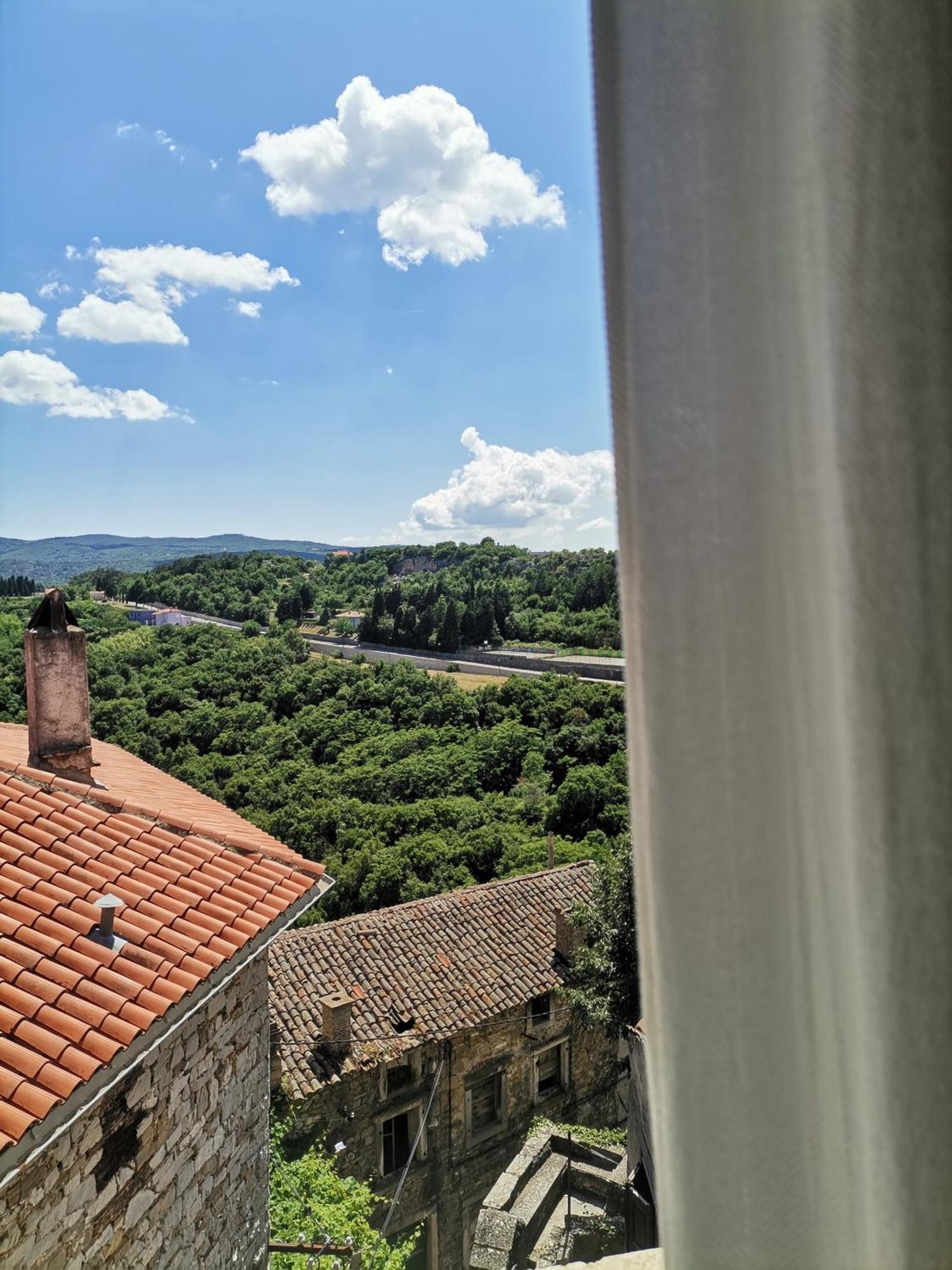 לאבין Apartment Branko With Terrace, Old Town Labin מראה חיצוני תמונה